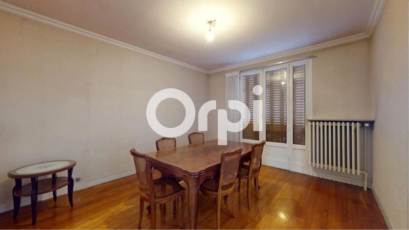 Maison - 110 m² - 6 pièces