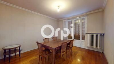 Maison - 110 m² - 6 pièces