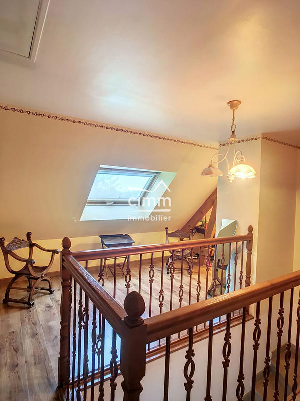 Maison ancienne - 215 m² - 7 pièces