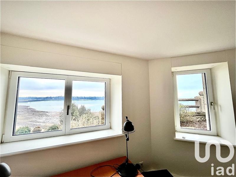 Maison - 360 m² - 13 pièces