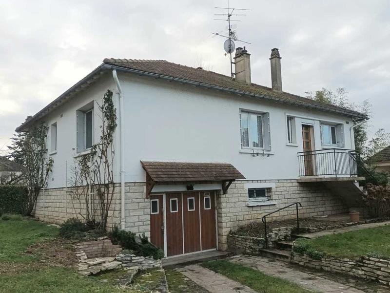 Maison - 88 m² - 5 pièces