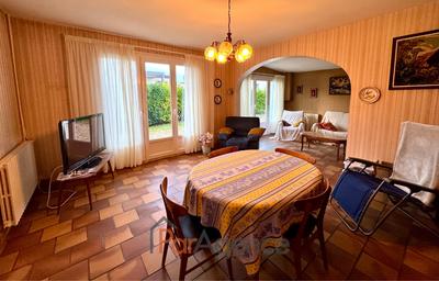 Maison - 163 m² - 7 pièces