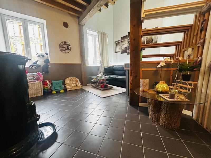 Maison - 86 m² - 5 pièces