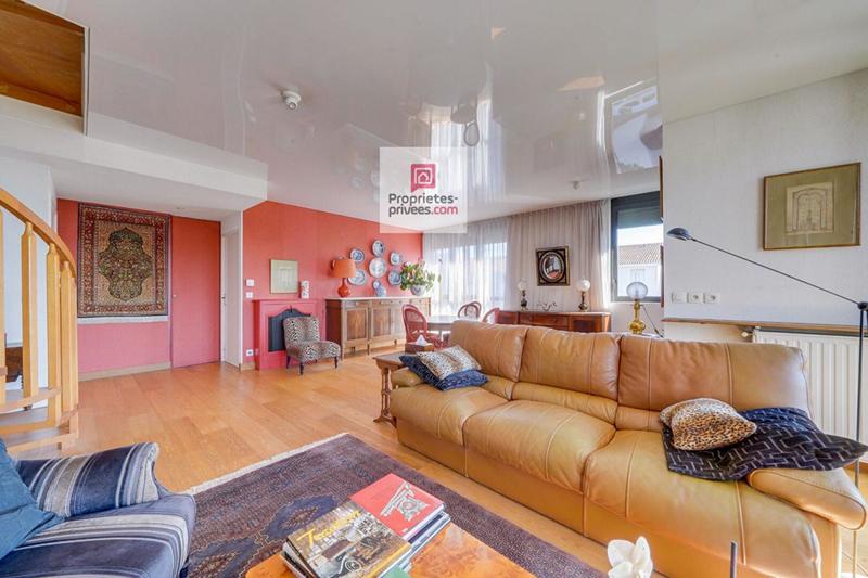 Appartement - 101 m² - 4 pièces