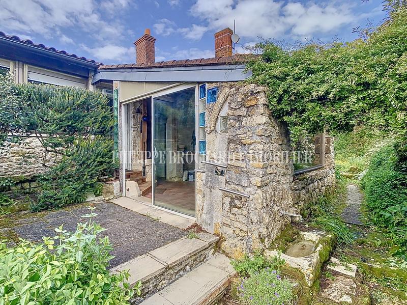 Maison ancienne - 227 m² - 8 pièces