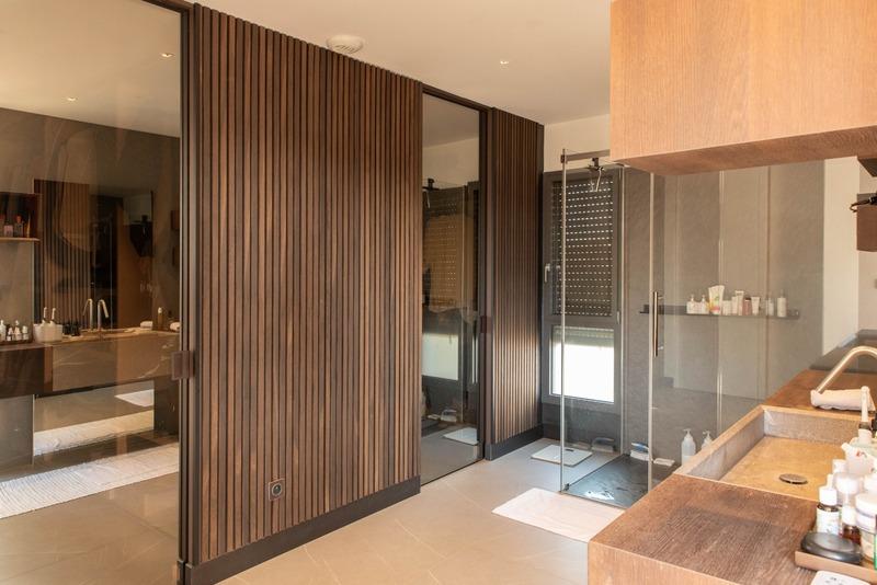 Maison - 288 m² - 6 pièces