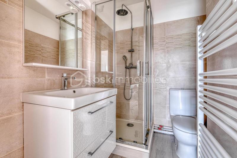 Duplex - 93 m² - 5 pièces