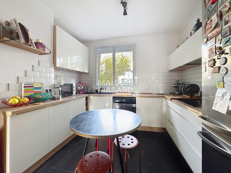 Appartement - 98 m² - 4 pièces