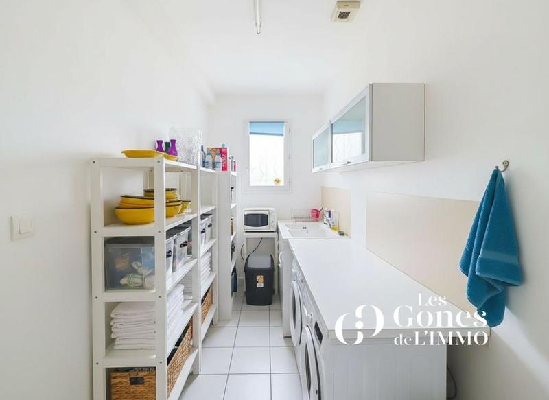 Maison - 99 m² - 3 pièces