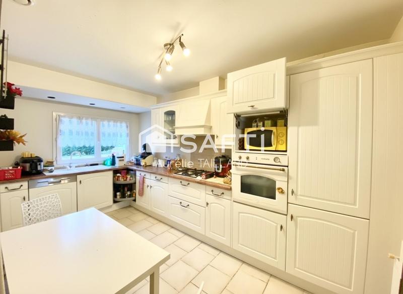 Maison - 93 m² - 4 pièces