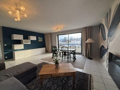 Appartement - 102 m² - 4 pièces