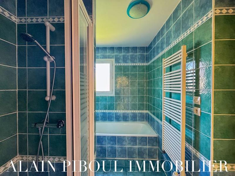 Maison traditionnelle - 132 m² - 6 pièces