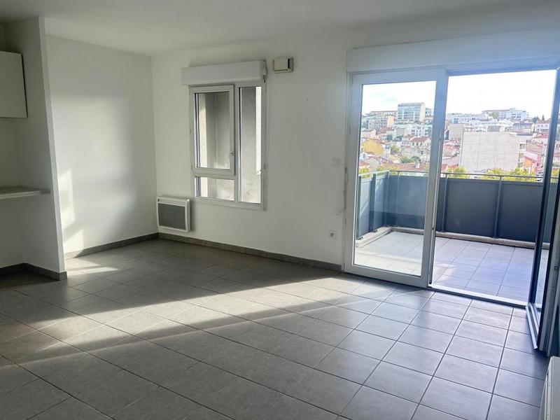 Appartement - 57 m² - 3 pièces