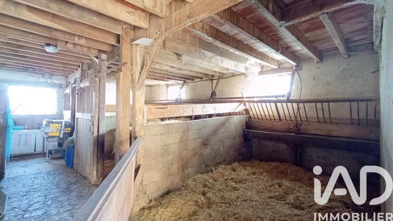 Maison - 232 m² - 11 pièces