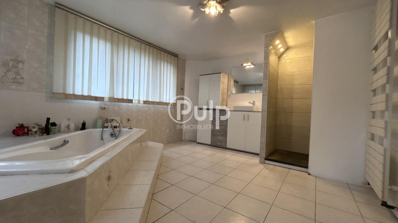 Maison bourgeoise - 130 m² - 7 pièces