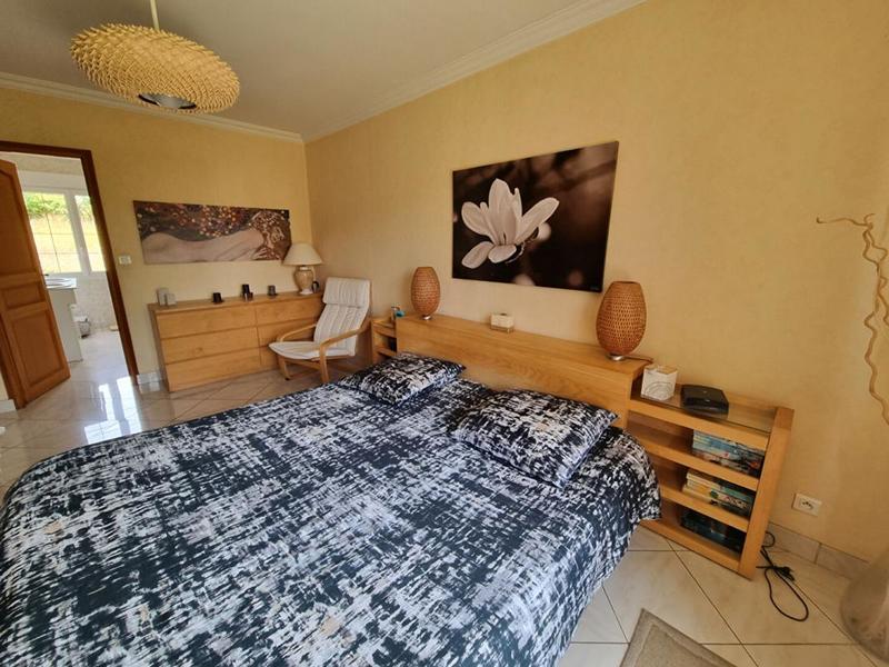 Maison - 145 m² - 7 pièces