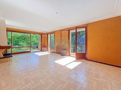 Maison - 156 m² - 7 pièces