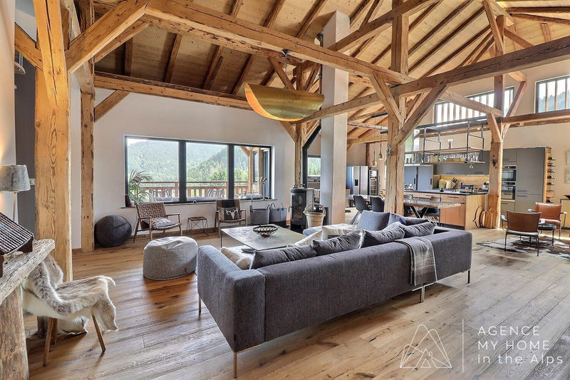 Châlet - 248 m² - 9 pièces