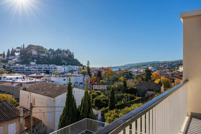 Appartement - 96 m² - 3 pièces