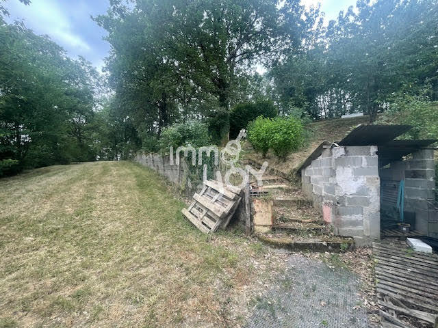 Terrain - 1 790 m²