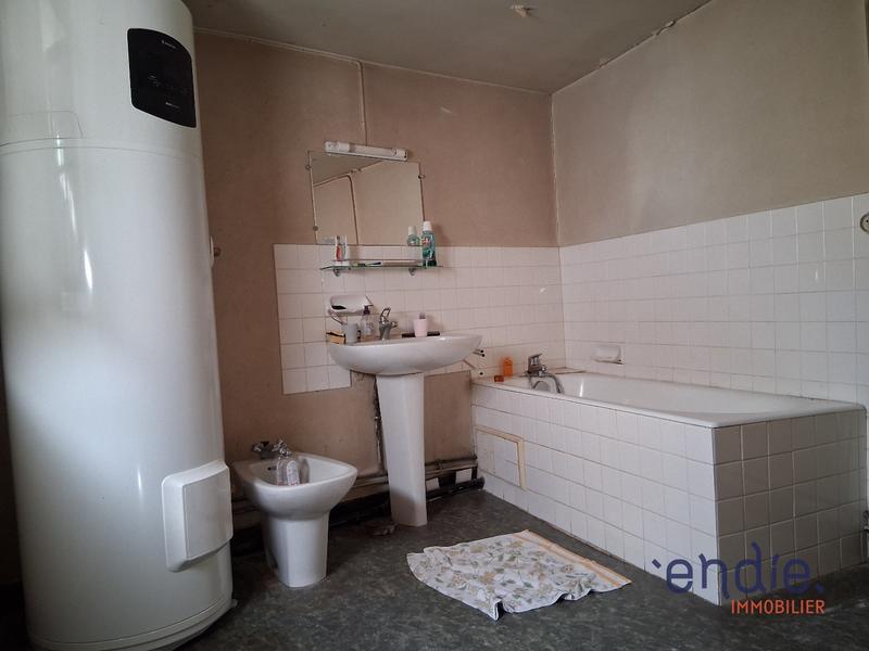 Maison - 130 m² - 7 pièces