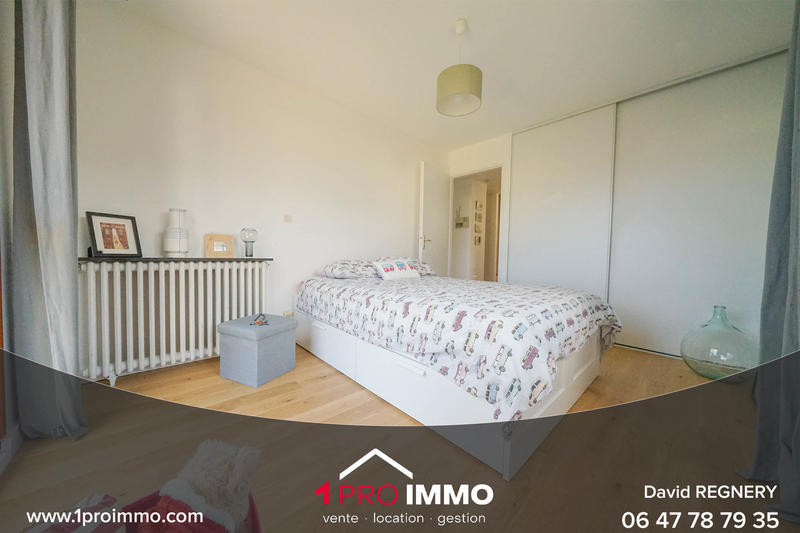 Maison - 224 m² - 8 pièces