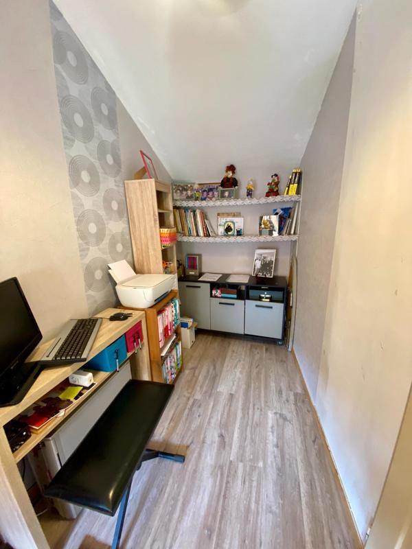 Maison - 187 m² - 7 pièces