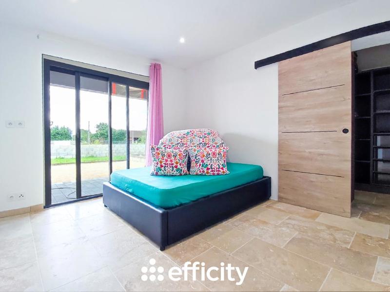 Maison - 140 m² - 5 pièces