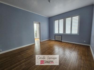 Appartement - 83 m² - 4 pièces