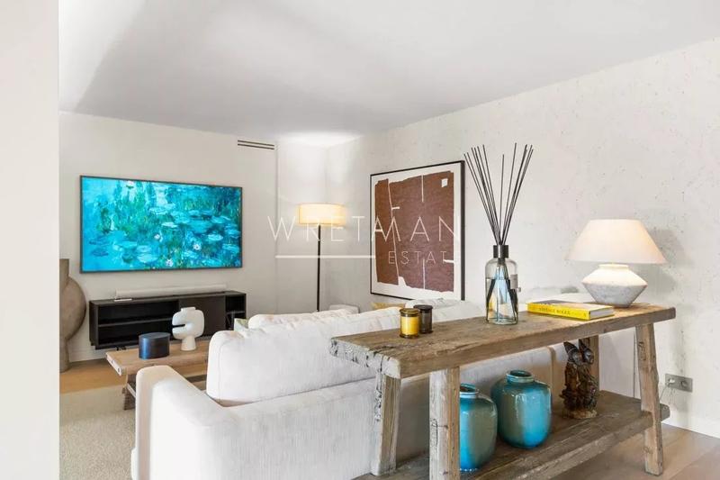 Villa - 315 m² - 7 pièces