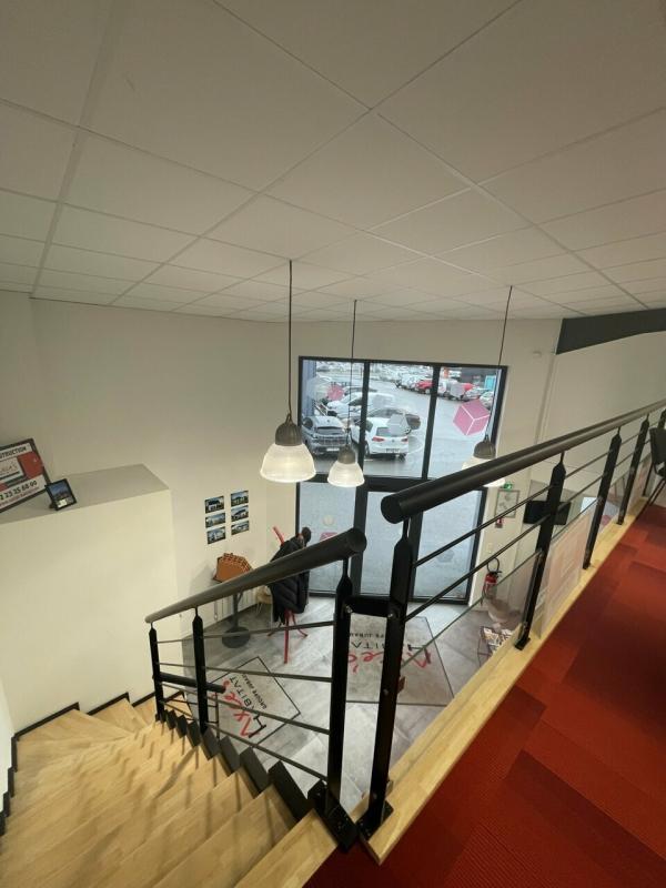 Bureau - 195 m²