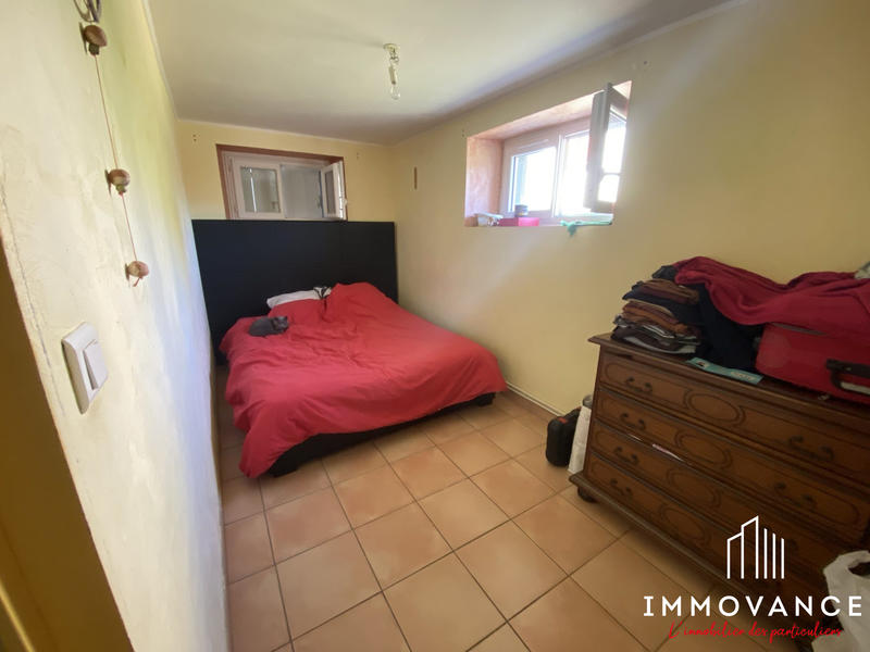 Maison - 211 m² - 11 pièces