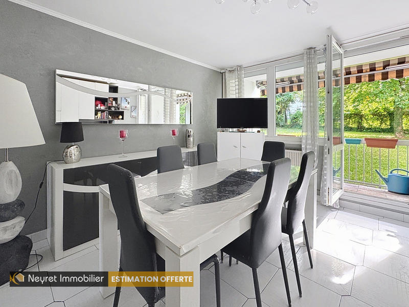 Appartement - 89 m² - 4 pièces