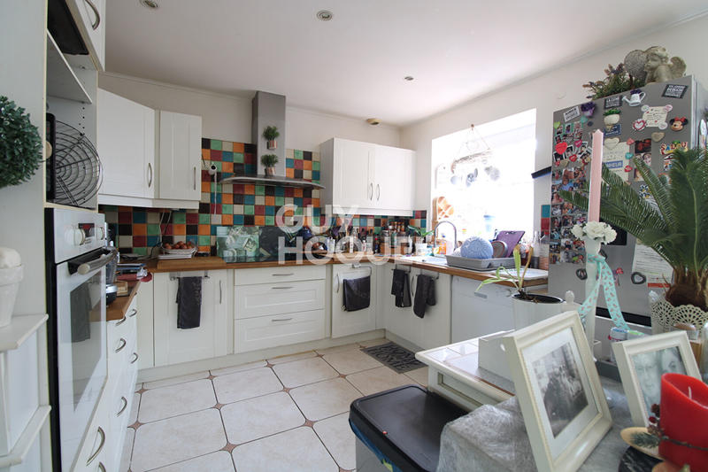 Maison - 130 m² - 6 pièces