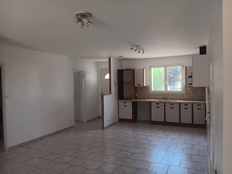 Maison - 98 m² - 4 pièces