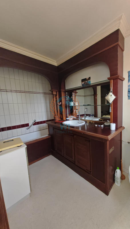 Villa - 190 m² - 6 pièces