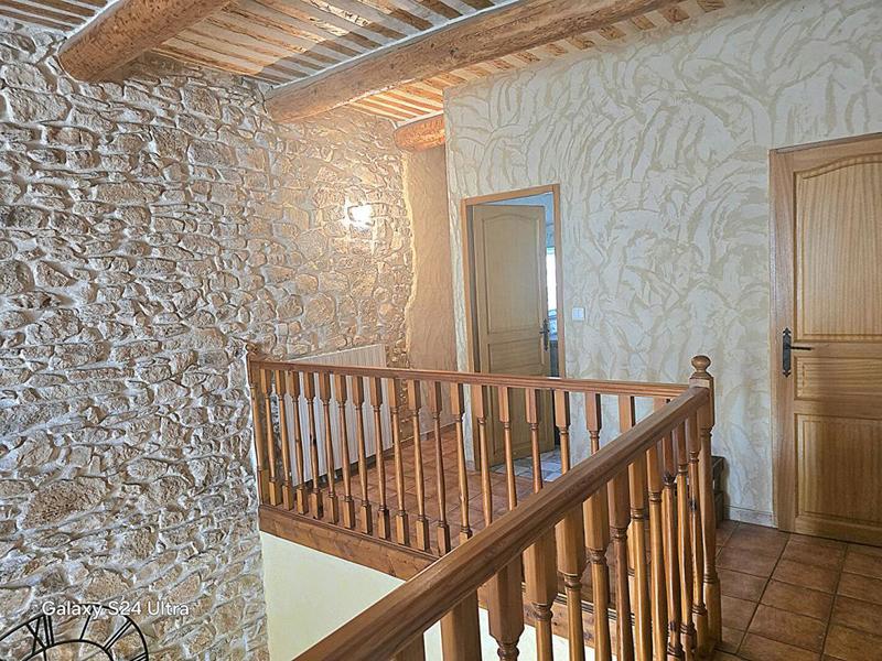 Demeure - 330 m² - 10 pièces