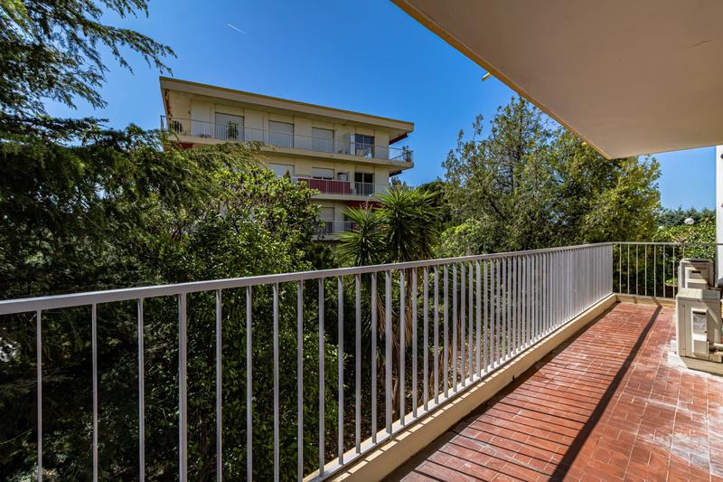 Appartement - 134 m² - 5 pièces