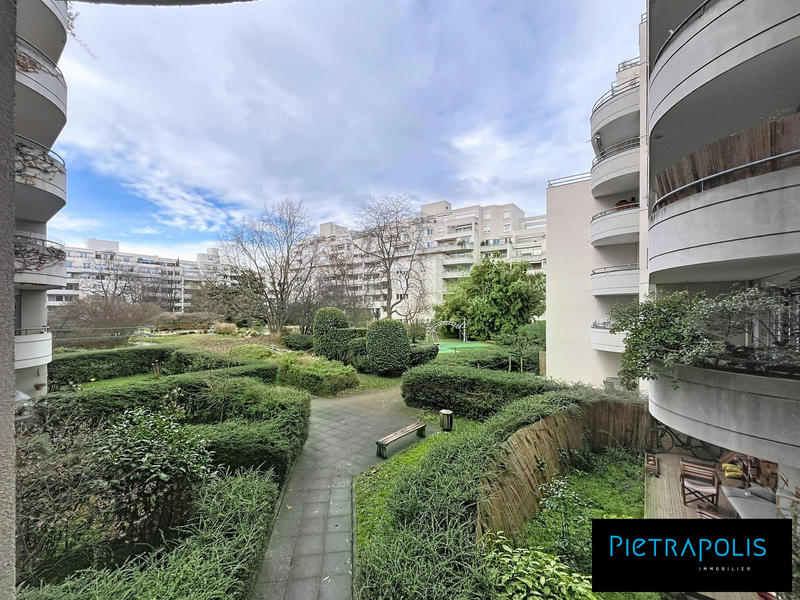 Appartement - 49 m² - 2 pièces