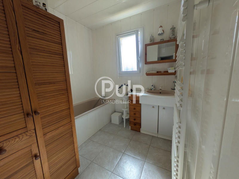 Pavillon - 90 m² - 5 pièces