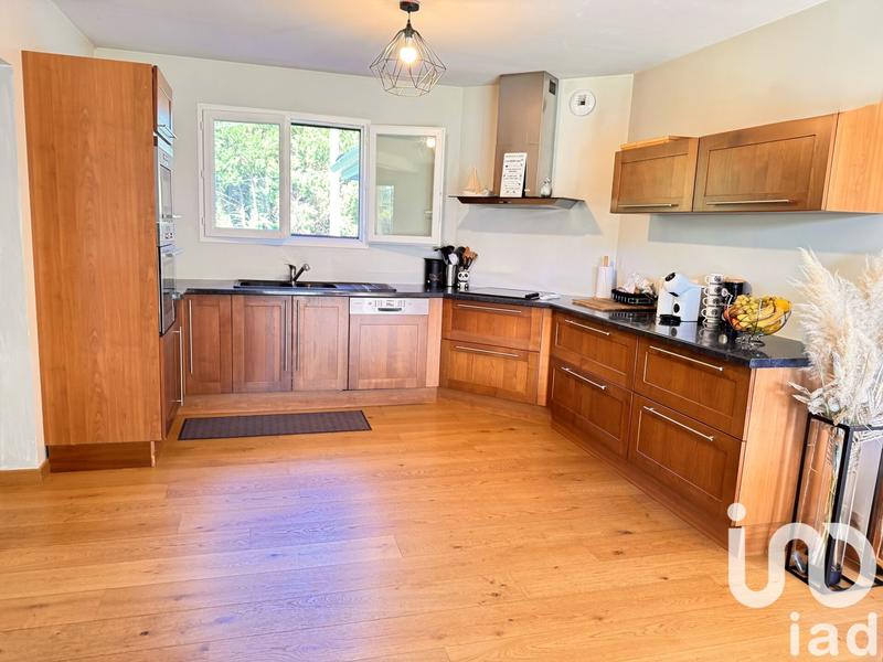 Maison - 160 m² - 6 pièces