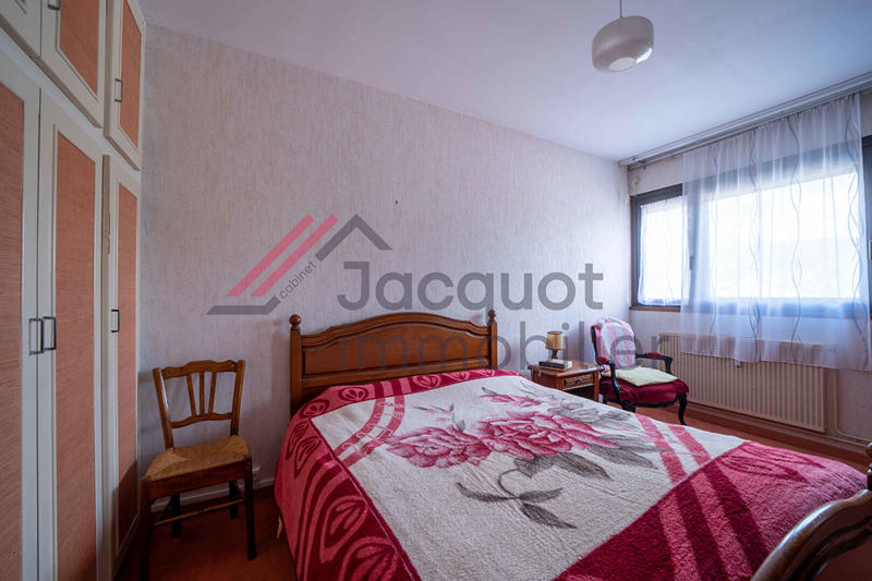 Appartement - 79 m² - 3 pièces