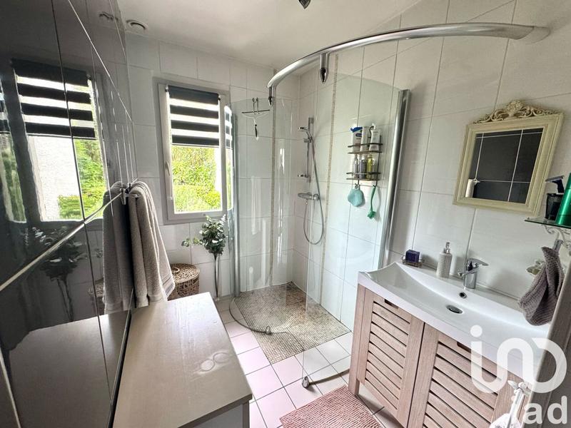 Maison - 123 m² - 6 pièces