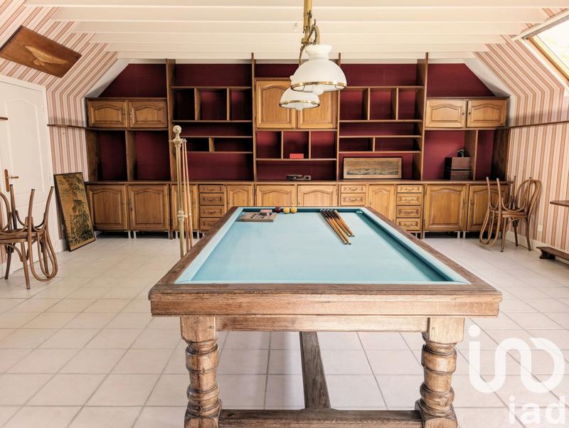 Maison - 369 m² - 9 pièces