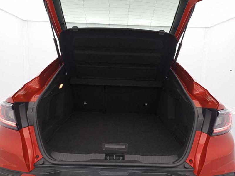 Renault Arkana E-Tech 145 - 23 Techno