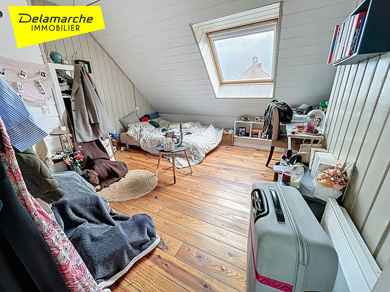 Maison - 202 m² - 10 pièces