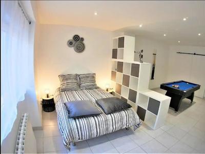 Local commercial - 93 m² - 4 pièces