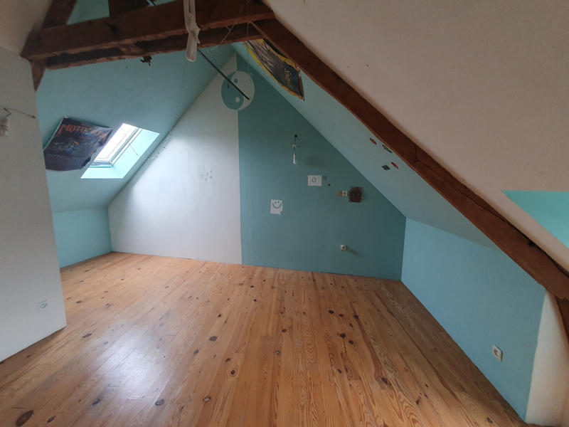 Maison - 150 m² - 8 pièces