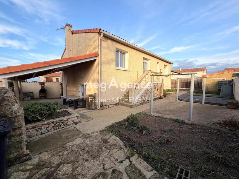 Maison de campagne - 120 m² - 5 pièces