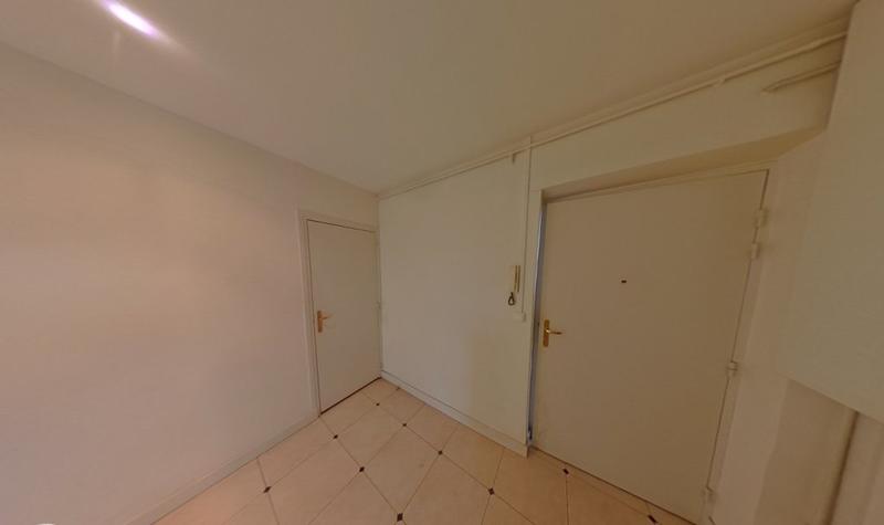 Appartement - 82 m² - 3 pièces